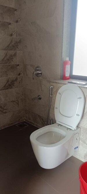 Bathroom in 2 BHK Apartment at Santacruz West – for Rent