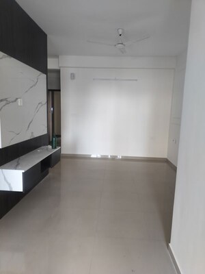 Room in 2 BHK Apartment at Pyramid Fusion Homes, Sector 70a – for Rent