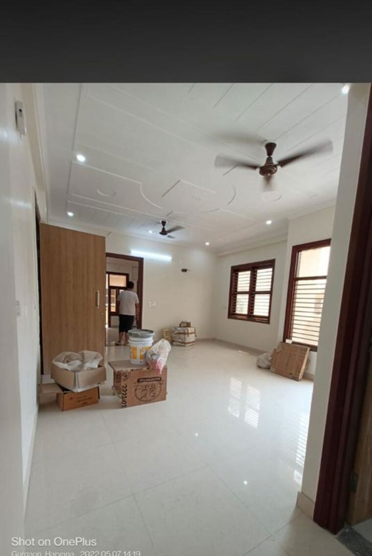 Room, sector 46 3 Bedroom 800 Sq.Ft. Builder Floor In Sector 46 Gurgaon 10748997