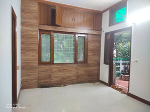 Room in 3 BHK Builder Floor at East Of Kailash – for Rent