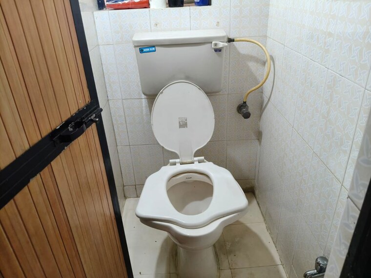Bathroom, shubham-pearl 1 Bedroom 585 Sq.Ft. Apartment In Nerul Sector 21 Navi Mumbai 10749014