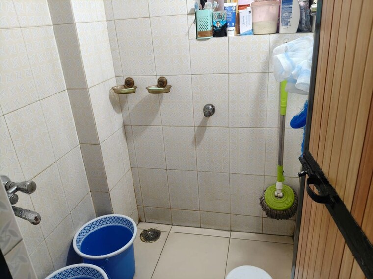 Bathroom, shubham-pearl 1 Bedroom 585 Sq.Ft. Apartment In Nerul Sector 21 Navi Mumbai 10749014
