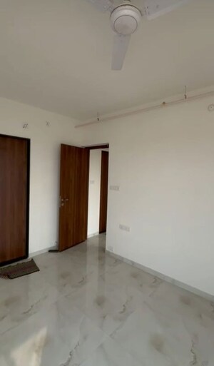 Room in 2 BHK Apartment at VTP HiLife, Wakad – for Rent