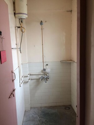 Bathroom in 1 BHK Apartment at Warje – for Rent