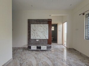 Room in 1 BHK Builder Floor at Hal Layout – for Rent