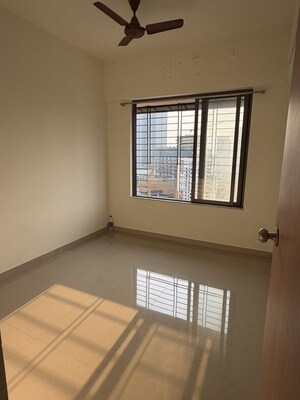 Room in 1 BHK Apartment at Lodha Vista, Lower Parel – for Rent
