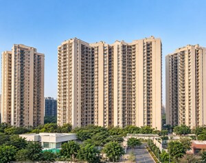 2.5 BHK Apartment For Sale in Oberoi Realty Splendor, Andheri East