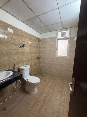 4 BHK +Apartment For Rent in Crystal Apartments Noida in Sector 73, Noida