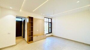Room in 3 BHK Apartment at Dhakoli – for Rent