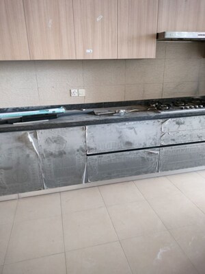 Kitchen in 5 BHK Apartment at Salcon The Verandas, Sector 54 – for Rent