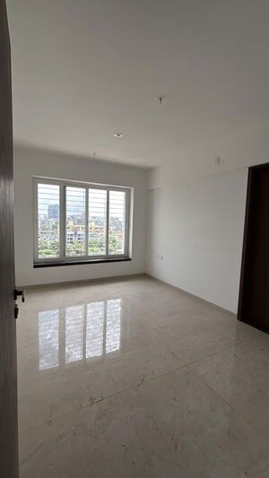 Room in 2 BHK Apartment at VTP Solitaire, Baner – for Rent