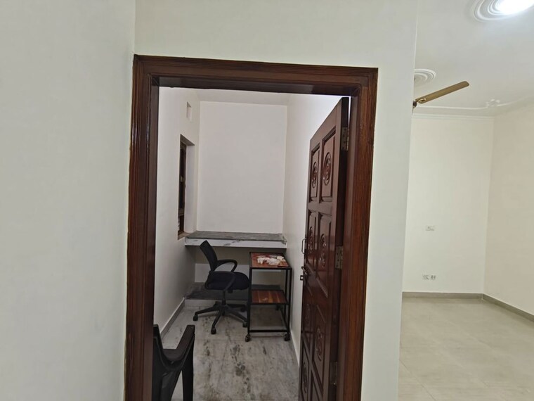 undefined, sector 46 3 Bedroom 350 Sq.Yd. Builder Floor In Sector 46 Gurgaon 10749151