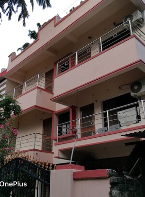 2 BHK Independent House For Rent in Unit 4