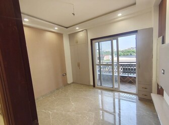 3 BHK +  150 Sq.Yd. Builder Floor in Puri Kohinoor Emporium