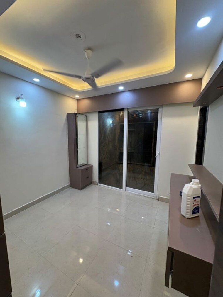 Room, signature-the-millennia-3 2 Bedroom 1000 Sq.Ft. Apartment In Sector 37d Gurgaon 10749152