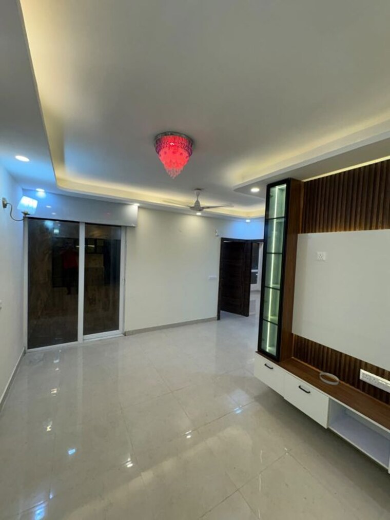 Room, signature-the-millennia-3 2 Bedroom 1000 Sq.Ft. Apartment In Sector 37d Gurgaon 10749152