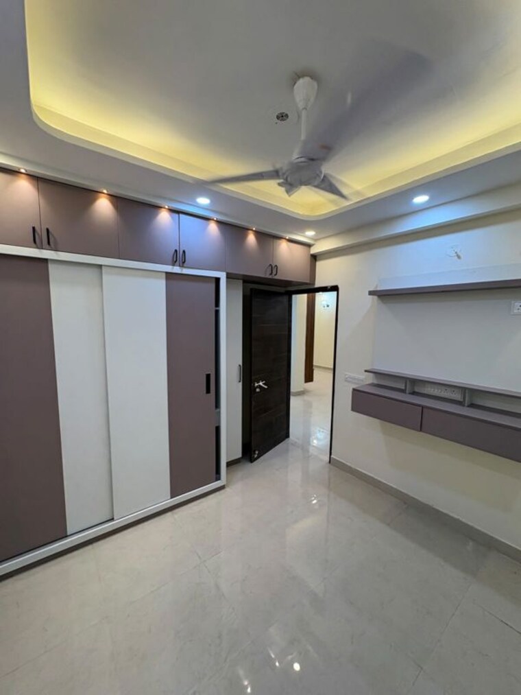 Room, signature-the-millennia-3 2 Bedroom 1000 Sq.Ft. Apartment In Sector 37d Gurgaon 10749152