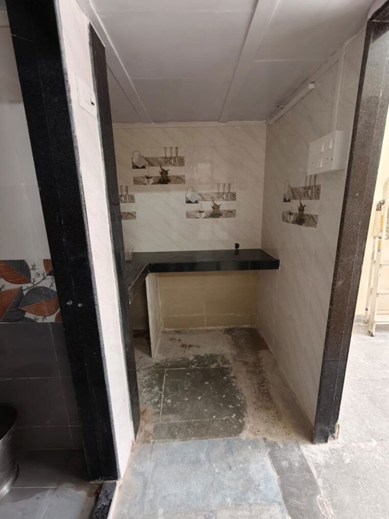 Bathroom, gokuldham-complex 1 RK 300 Sq.Ft. Apartment In Goregaon East Mumbai 10749178