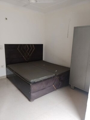 1 BHK Builder Floor For Rent in Saket