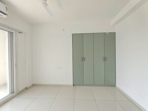 Room in 3 BHK Apartment at Godrej Emerald, Ghodbunder Road – for Rent