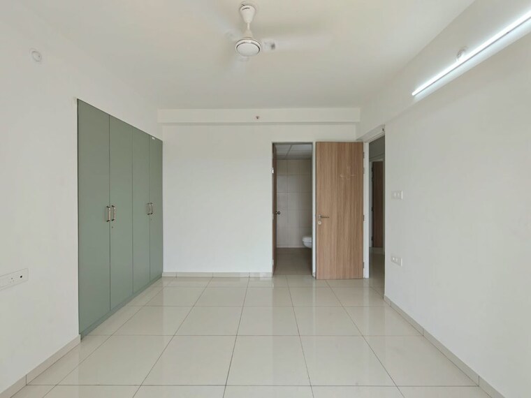undefined, godrej-emerald 3 Bedroom 1044 Sq.Ft. Apartment In Ghodbunder Road Thane 10749193