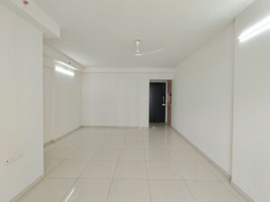 Room in 3 BHK Apartment at Godrej Emerald, Ghodbunder Road – for Rent