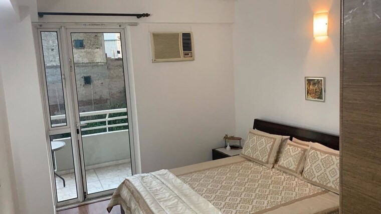 Bedroom, dlf-the-icon 4 Bedroom 2575 Sq.Ft. Apartment In Dlf Phase V Gurgaon 10749135
