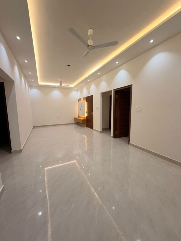 Room, anand nagar 3 Bedroom 1800 Sq.Ft. Apartment In Anand Nagar Bangalore 10749202