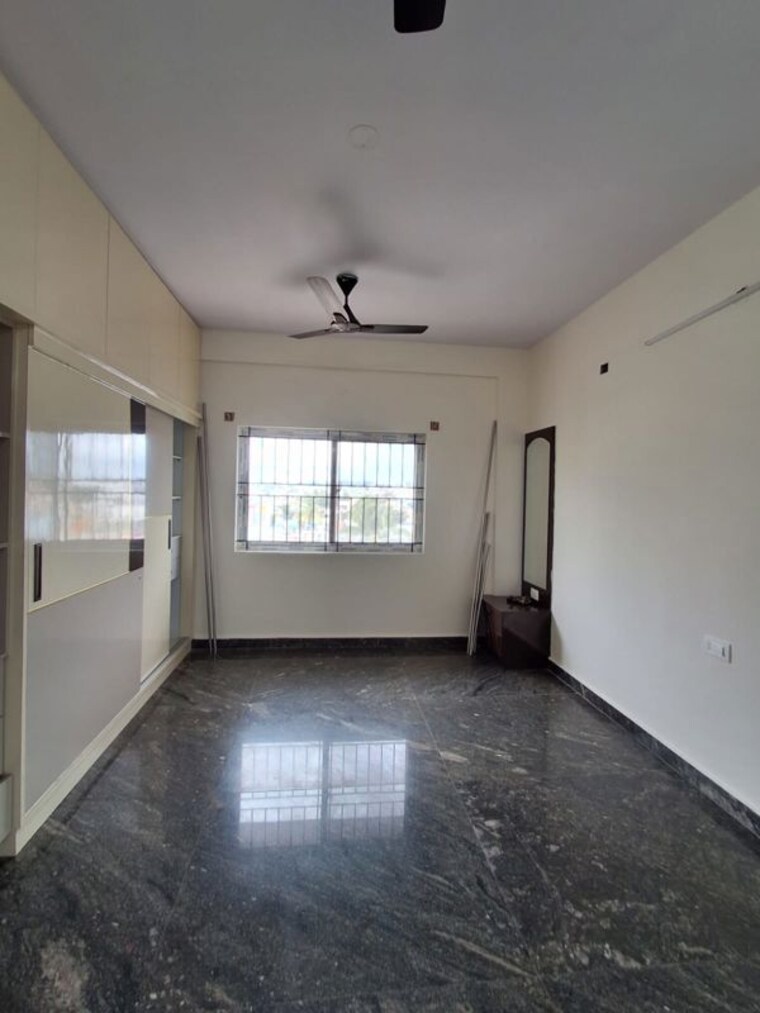 Room, anand nagar 3 Bedroom 1800 Sq.Ft. Apartment In Anand Nagar Bangalore 10749202