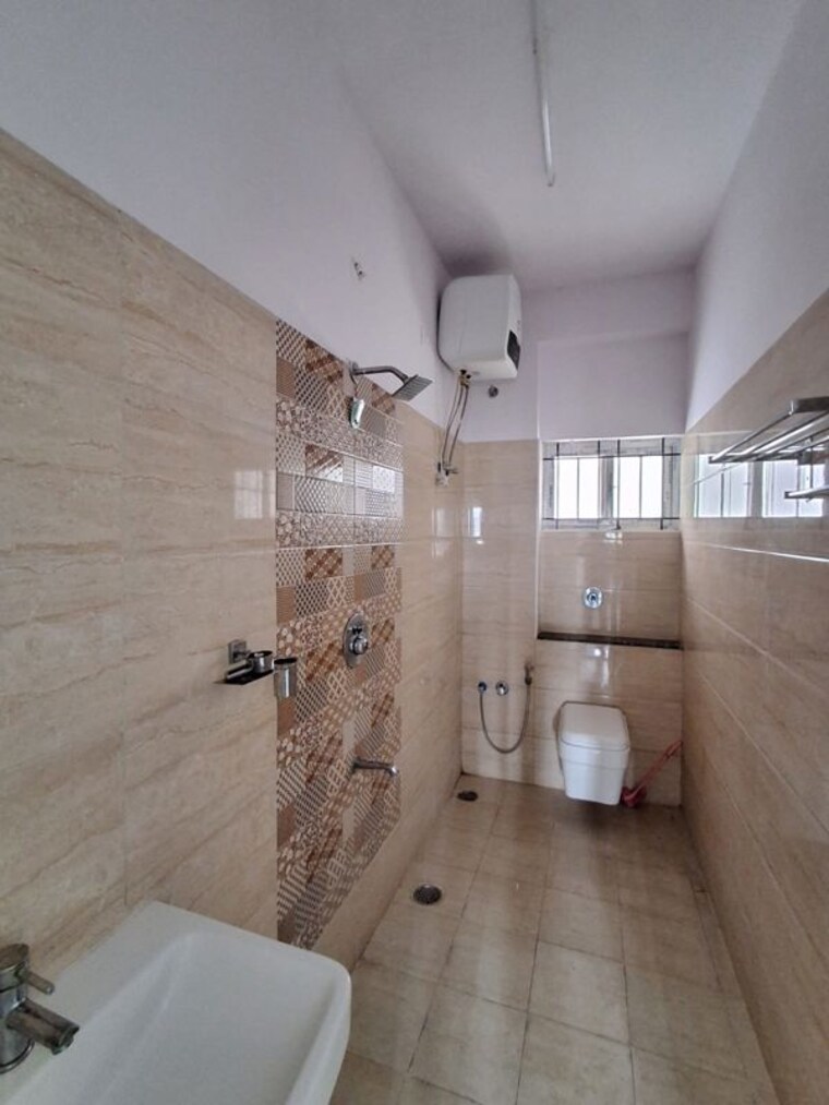 Bathroom, anand nagar 3 Bedroom 1800 Sq.Ft. Apartment In Anand Nagar Bangalore 10749202