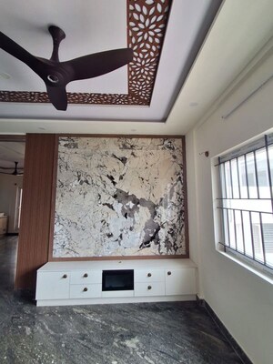 Room in 3 BHK Apartment at Anand Nagar – for Rent