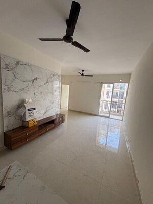 2 BHK Apartment For Rent in Signature The Millennia 3, Sector 37d