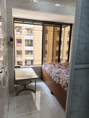1 BHK Apartment For Rent in Malad Apartment, Malad West
