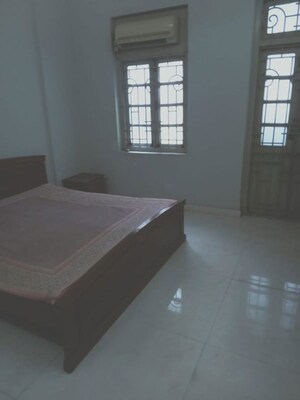 2 BHK Apartment For Sale in Colaba Court, Colaba