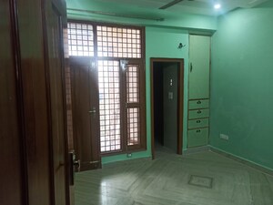 Living Room in 3 BHK Builder Floor at Sector 46 – for Rent