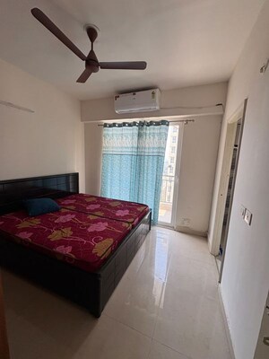 2 BHK Apartment For Rent in Signature The Millennia 3, Sector 37d