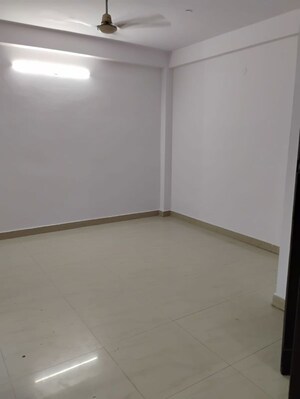 Room in 2 BHK Builder Floor at Chattarpur – for Rent