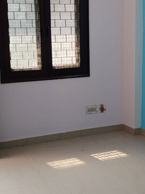 Room in 2 BHK Builder Floor at Chattarpur – for Rent