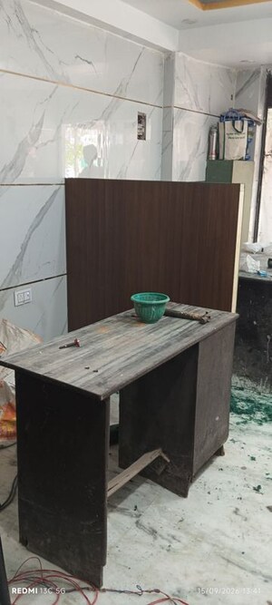 Kitchen in  Warehouse at Shalimar Garden – for Rent