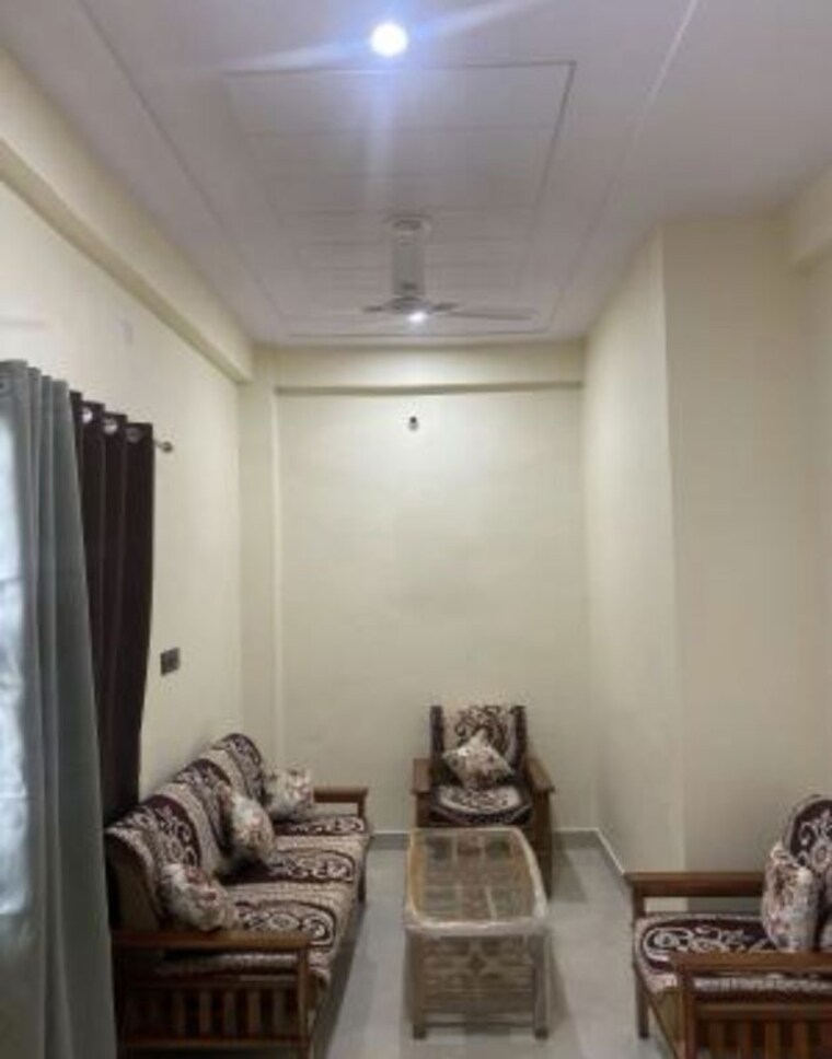 Living Room, rho 2 greater noida 2 Bedroom 120 Sq.Mt. Independent House In Rho 2 Greater Noida Greater Noida 10749308