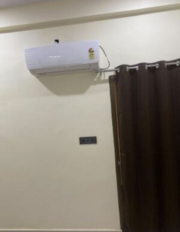 Bathroom, rho 2 greater noida 2 Bedroom 120 Sq.Mt. Independent House In Rho 2 Greater Noida Greater Noida 10749308