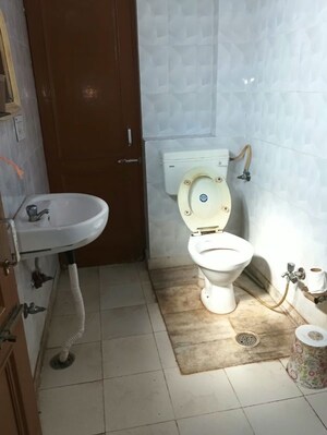 Bathroom in 3 BHK Independent House at Panchkula Urban Estate – for Rent