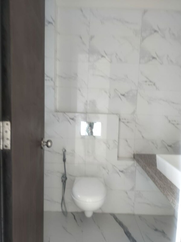 Bathroom, hubtown-rising-city 3 Bedroom 1073 Sq.Ft. Apartment In Ghatkopar East Mumbai 10749320