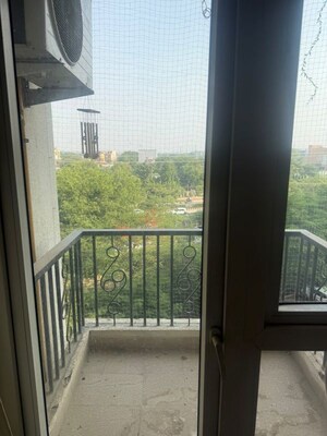 Balcony in 3 BHK Apartment at Emaar Emerald Estate, Sector 65 – for Rent