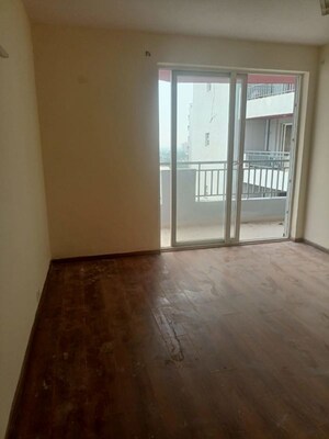 Room in 3 BHK Apartment at Anant Raj Maceo, Sector 91 – for Rent