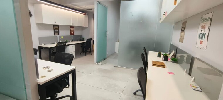 Team Area, knox-plaza Commercial Office Space 400 Sq.Ft. In Malad West Mumbai 10749350