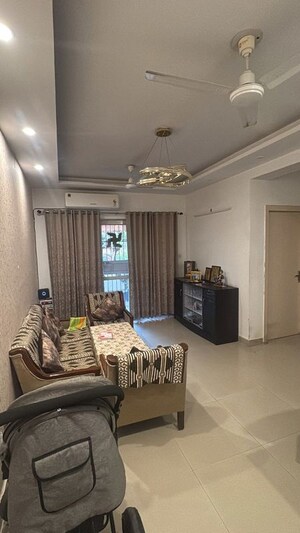 2 BHK Builder Floor For Sale in BPTP Parklands, Sector 76