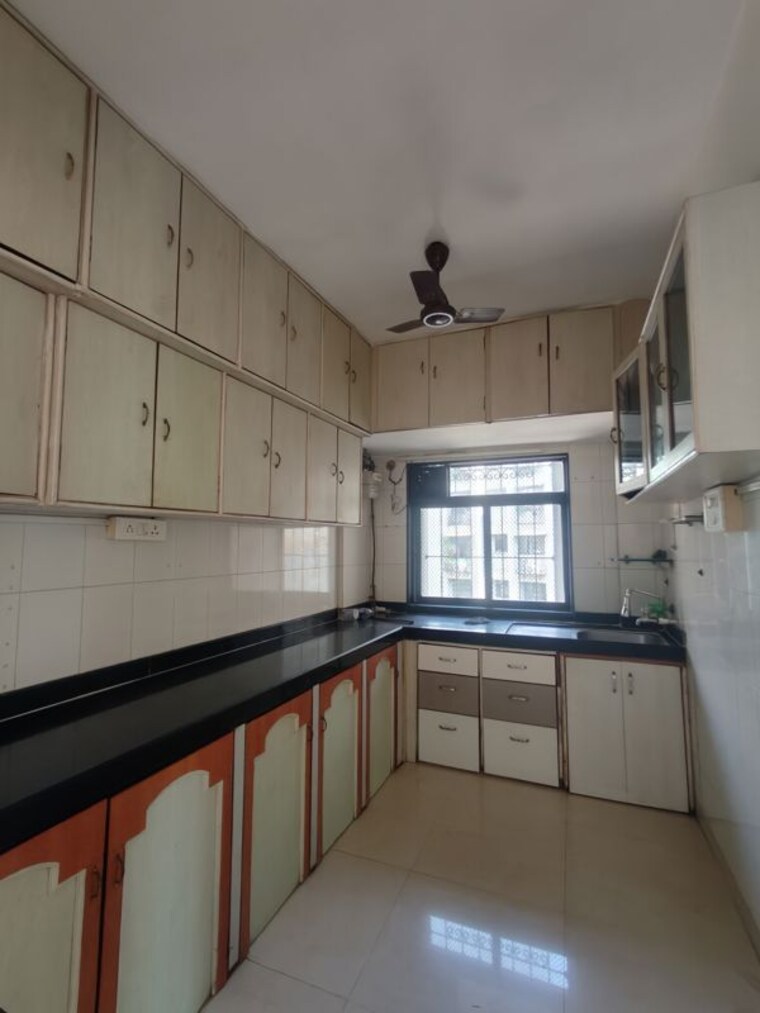 Kitchen, chembur 2 Bedroom 650 Sq.Ft. Apartment In Chembur Mumbai 10749344
