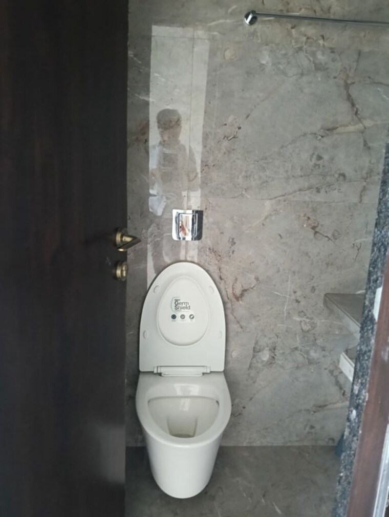 Bathroom, kasturi-regius 3 Bedroom 1180 Sq.Ft. Apartment In Kharghar Sector 12 Navi Mumbai 10749387