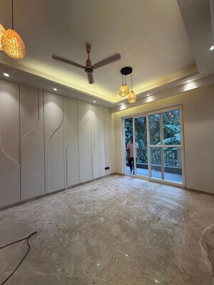 Room in 3 BHK Builder Floor at Kalkaji – for Sale